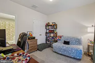 2411 Huntington Park Dr, Alexandria, VA 22303 - Photo 24