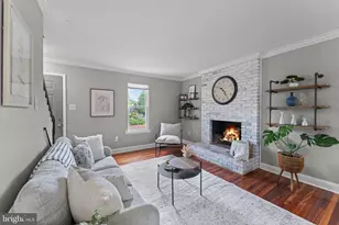 4534 Samuels Pine Rd, Chantilly, VA 20151 - Photo 8