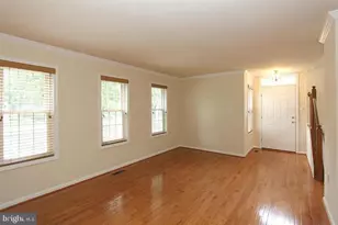 11956 Sentinel Point Ct, Reston, VA 20191 - Photo 2