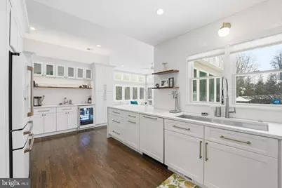 7321 Masonville Drive, Annandale, VA 22003 - Photo 6