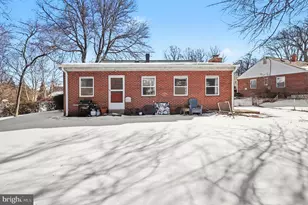 1828 Olmstead Dr, Falls Church, VA 22043 - Photo 28