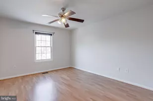 5809 Waterdale Ct, Centreville, VA 20121 - Photo 18