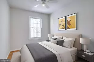 5809 Waterdale Ct, Centreville, VA 20121 - Photo 14