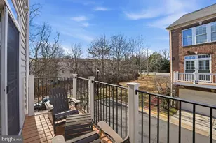 8015 Reserve Way, Vienna, VA 22182 - Photo 32