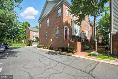 8015 Reserve Way, Vienna, VA 22182 - Photo 6