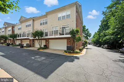 8015 Reserve Way, Vienna, VA 22182 - Photo 46