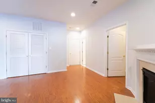 4631 Carisbrooke Ln, Fairfax, VA 22030 - Photo 10