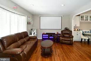 6819 Lavant Dr, Springfield, VA 22152 - Photo 12