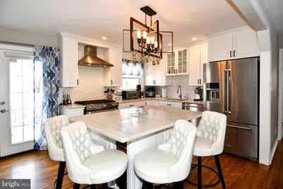 6819 Lavant Drive, Springfield, VA 22152 - Photo 6