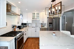 6819 Lavant Dr, Springfield, VA 22152 - Photo 8