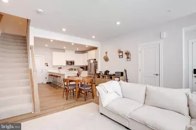 4614 Olivine Drive #85, Chantilly, VA 20151 - Photo 4