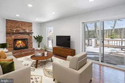 8217 Bayberry Ridge Road, Fairfax Station, VA 22039 - Photo 10