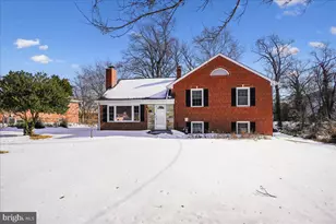 7039 Calamo St, Springfield, VA 22150 - Photo 64