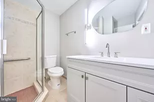 9116 Hamilton Dr, Fairfax, VA 22031 - Photo 24