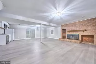 9116 Hamilton Dr, Fairfax, VA 22031 - Photo 28