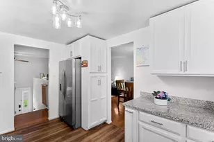 12747 Kinship Dr, Herndon, VA 20171 - Photo 18