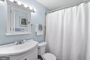 12747 Kinship Dr, Herndon, VA 20171 - Photo 30
