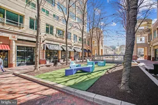 2396 Branleigh Park Ct, Reston, VA 20191 - Photo 56