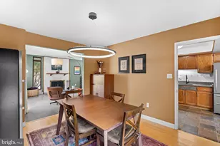 1628 Greenbriar Ct, Reston, VA 20190 - Photo 14