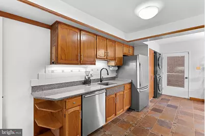 1628 Greenbriar Court, Reston, VA 20190 - Photo 18