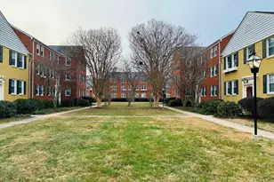 6608 E Wakefield Dr, Alexandria, VA 22307 - Photo 22