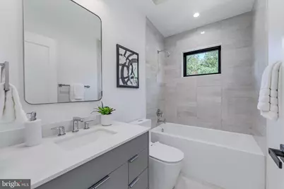 3215 Cofer Road, Falls Church, VA 22042 - Photo 58