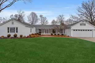 6336 Oak Ridge Dr, Alexandria, VA 22312 - Photo 2