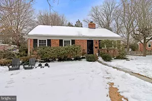 1703 Trenton Dr, Alexandria, VA 22308 - Photo 2