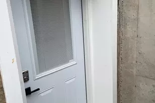 8917 Old Courthouse Rd, Vienna, VA 22182 - Photo 16