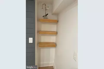 8917 Old Courthouse Road, Vienna, VA 22182 - Photo 12