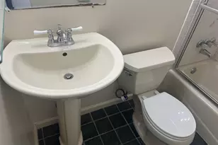 8146 Larkin Ln, Vienna, VA 22182 - Photo 20