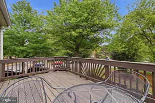 6001 Keble Dr, Alexandria, VA 22315 - Photo 18