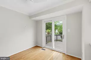 6001 Keble Dr, Alexandria, VA 22315 - Photo 16