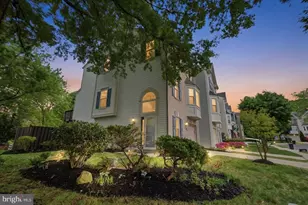 6001 Keble Dr, Alexandria, VA 22315 - Photo 40