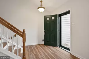 4346 Silas Hutchinson Dr, Chantilly, VA 20151 - Photo 10
