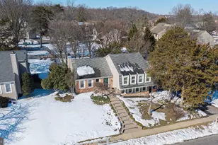 4346 Silas Hutchinson Dr, Chantilly, VA 20151 - Photo 8