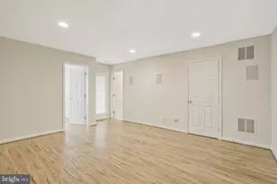 6340 Walking Ln, Alexandria, VA 22312 - Photo 6