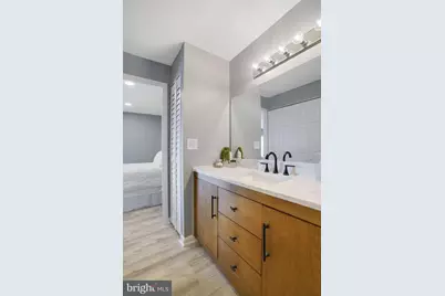 3100 S Manchester Street #909, Falls Church, VA 22044 - Photo 14