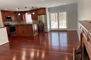 5300 Summit Dr, Fairfax, VA 22030 - Photo 10