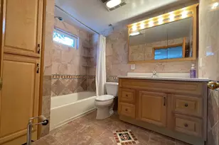 5300 Summit Dr, Fairfax, VA 22030 - Photo 30