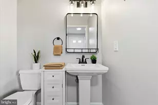 5211 Pleasure Cove Court, Alexandria, VA 22315 - Photo 10