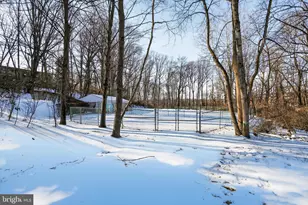 7703 Lafayette Forest Dr, Annandale, VA 22003 - Photo 26