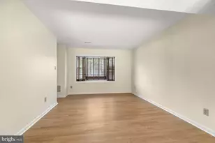 8371 Luce Ct, Springfield, VA 22153 - Photo 2