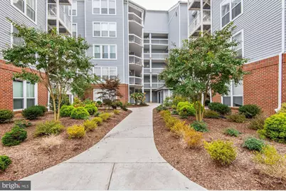 3179 Summit Square Drive #2-B6, Oakton, VA 22124 - Photo 1