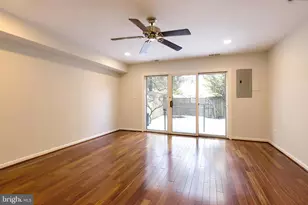 8218 Carrleigh Pkwy, Springfield, VA 22152 - Photo 18