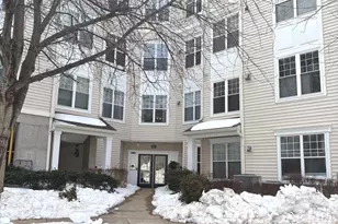 3851 Aristotle Ct, Fairfax, VA 22030 - Photo 2