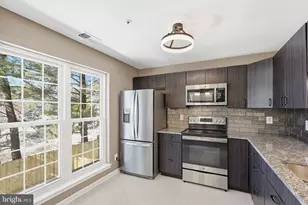 2808 Emma Lee St, Falls Church, VA 22042 - Photo 8