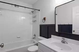 8363 Jovin Cir, Springfield, VA 22153 - Photo 14