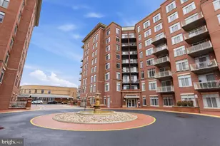 4490 Market Commons Dr, Fairfax, VA 22033 - Photo 2