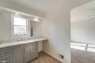 7713 Bristol Square Ct, Springfield, VA 22153 - Photo 22